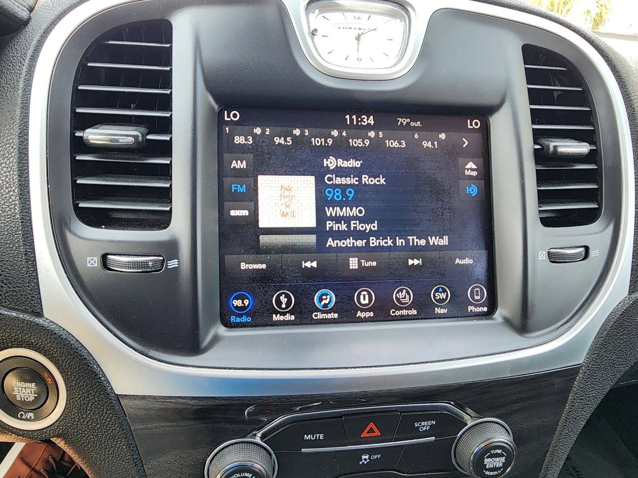 Chrysler 300 Touring L RWD 2018