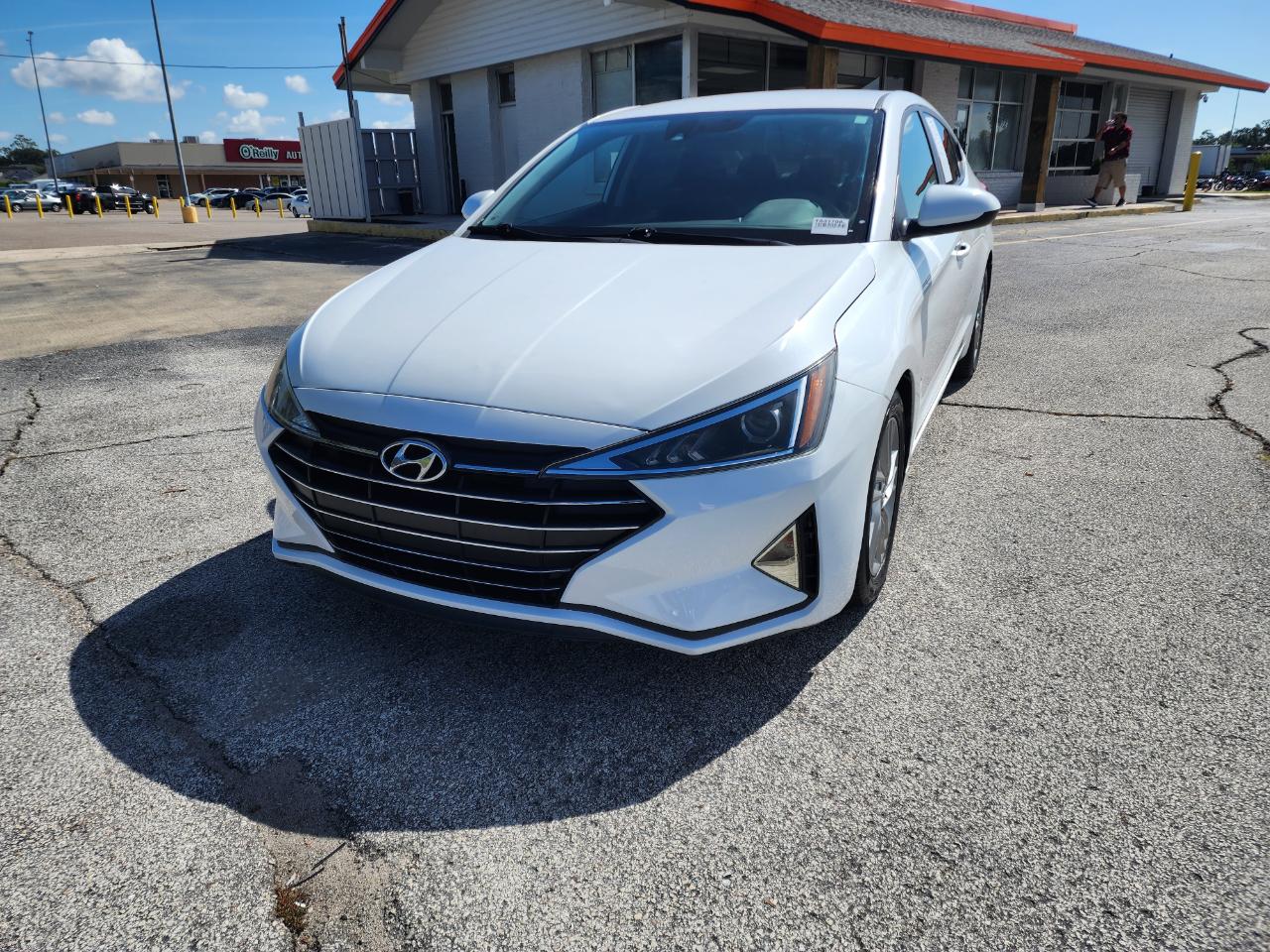 Hyundai Elantra SEL IVT 2020