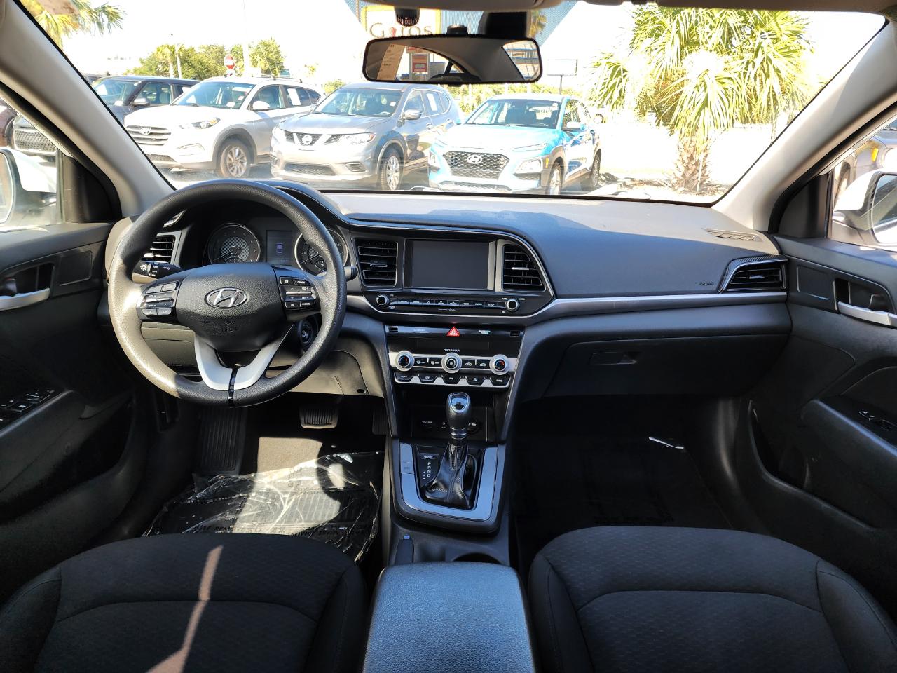 Hyundai Elantra SEL IVT 2020