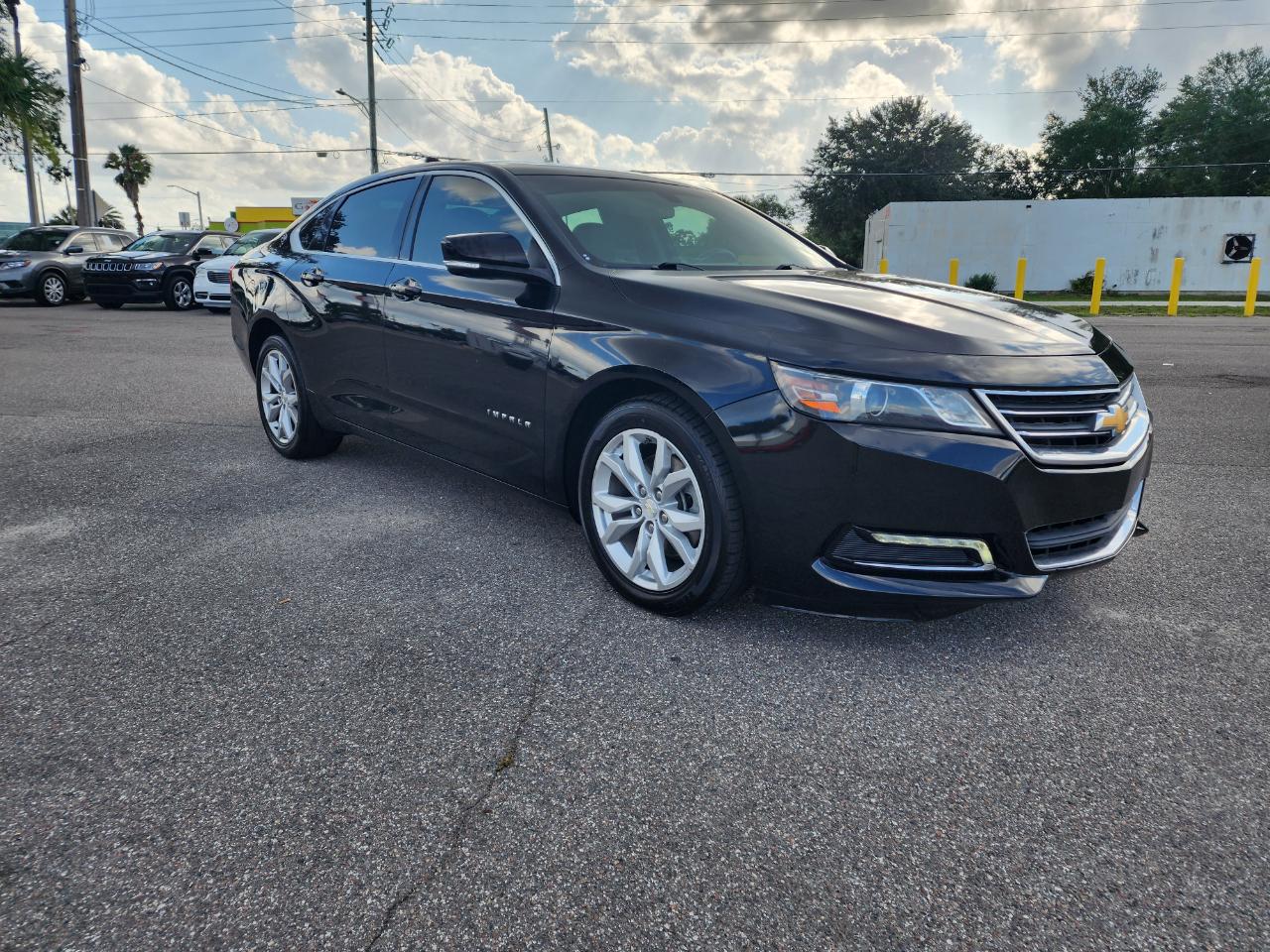 Chevrolet Impala 4dr Sdn LT w/1LT 2018