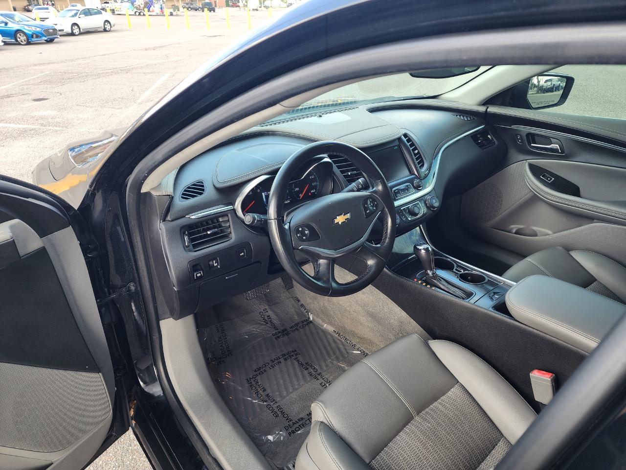 Chevrolet Impala 4dr Sdn LT w/1LT 2018