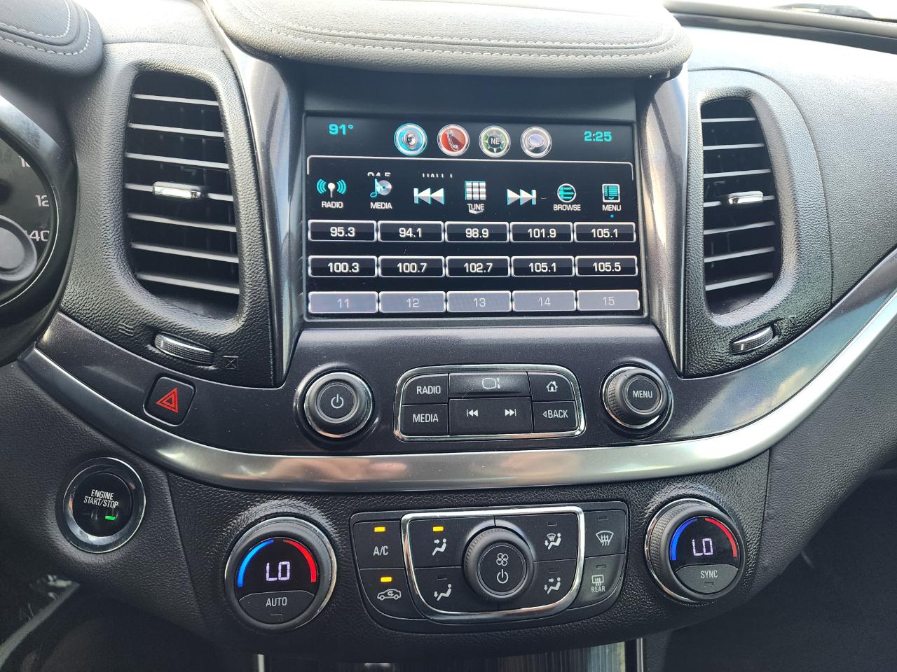 Chevrolet Impala 4dr Sdn LT w/1LT 2018