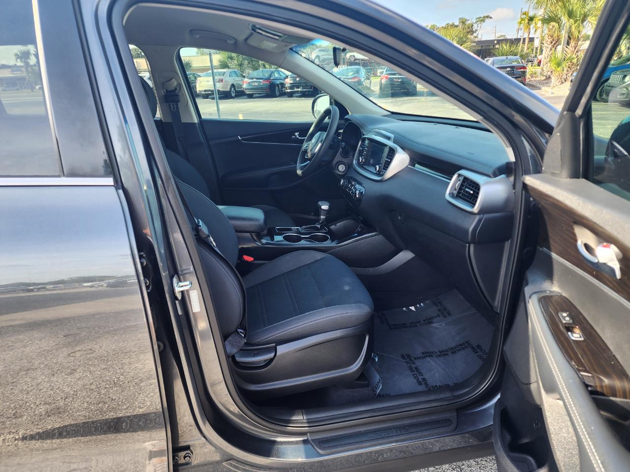 Kia Sorento L FWD 2020