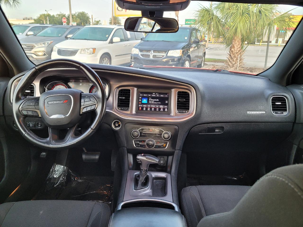 Dodge Charger SXT RWD 2019