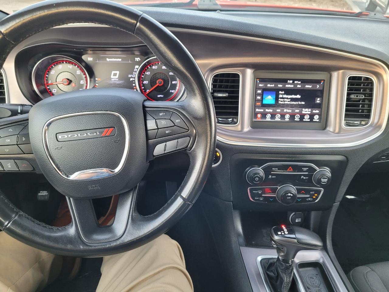 Dodge Charger SXT RWD 2019