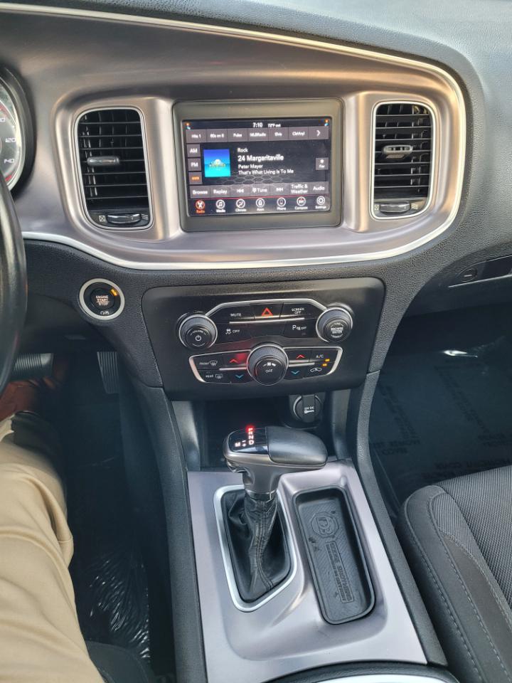 Dodge Charger SXT RWD 2019