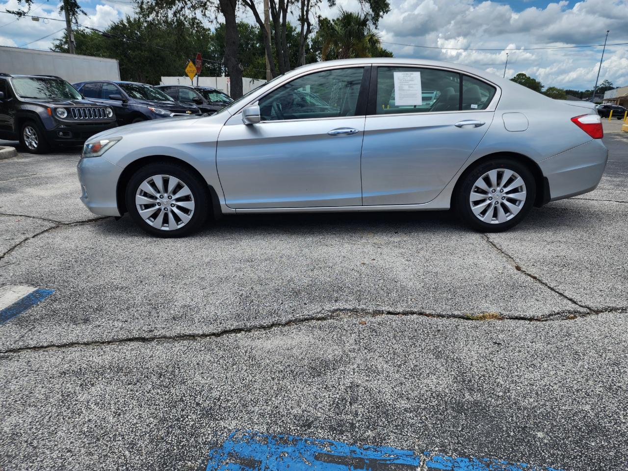 Honda Accord Sedan 4dr I4 CVT EX 2015