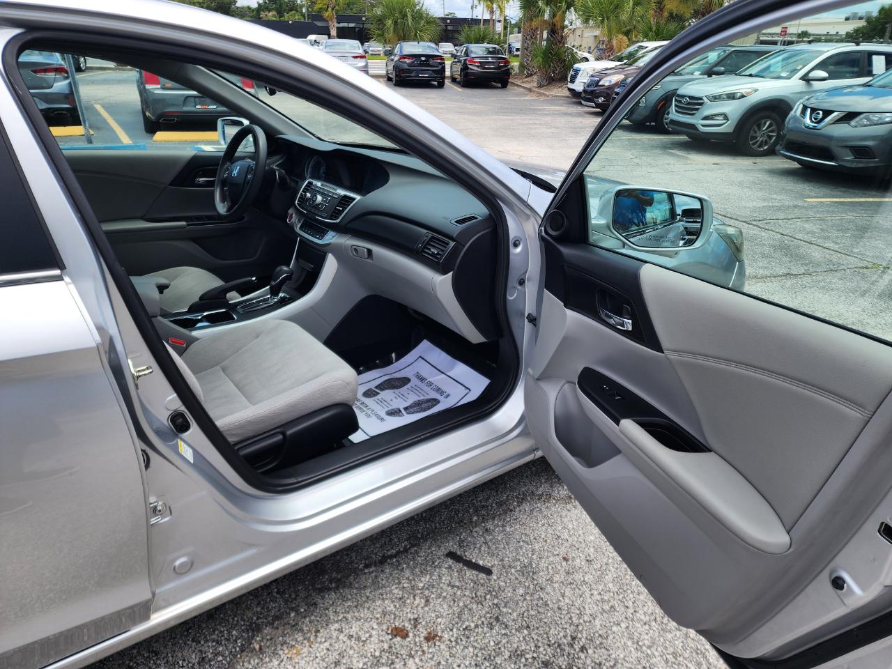 Honda Accord Sedan 4dr I4 CVT EX 2015