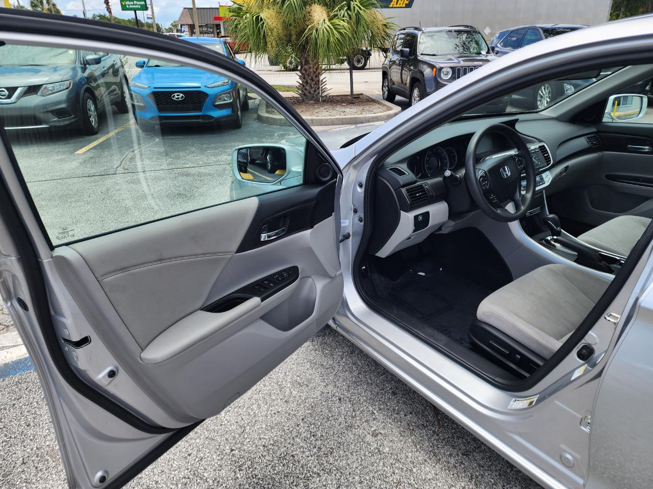 Honda Accord Sedan 4dr I4 CVT EX 2015