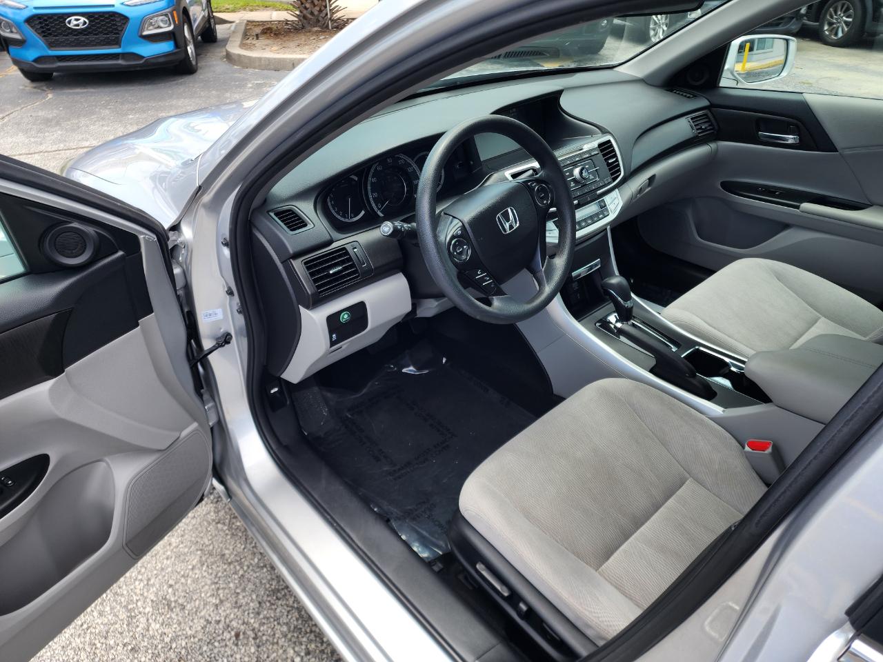 Honda Accord Sedan 4dr I4 CVT EX 2015
