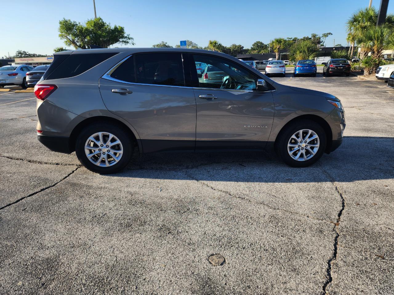 Chevrolet Equinox FWD 4dr LT w/1LT 2018