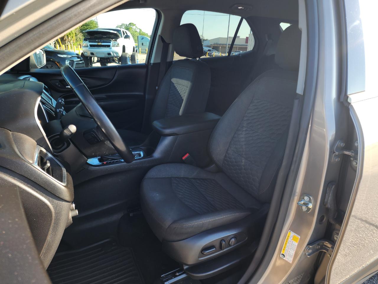 Chevrolet Equinox FWD 4dr LT w/1LT 2018