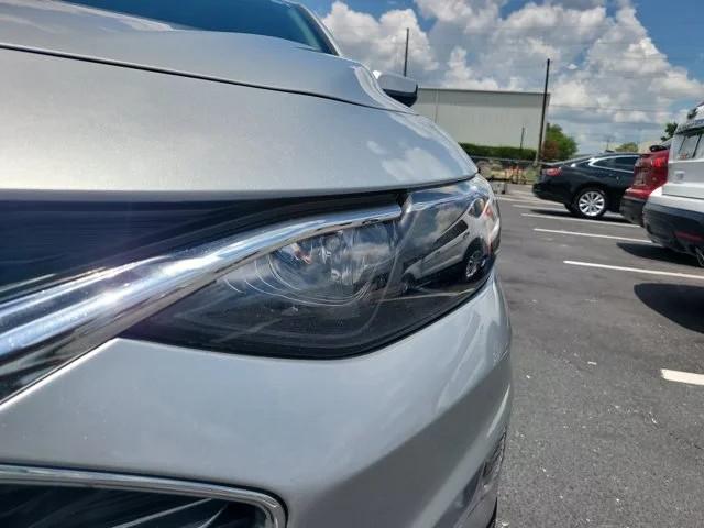 Chevrolet Malibu 4dr Sdn LT 2021