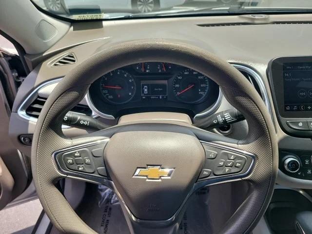 Chevrolet Malibu 4dr Sdn LT 2021