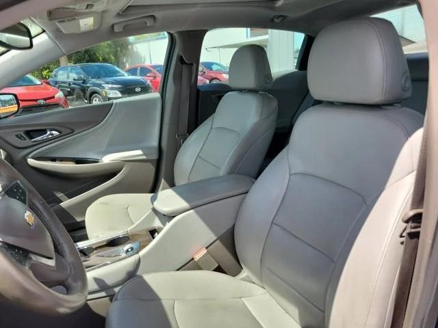 Chevrolet Malibu 4dr Sdn Premier w/2LZ 2017