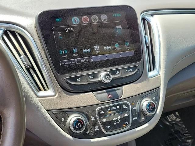 Chevrolet Malibu 4dr Sdn Premier w/2LZ 2017