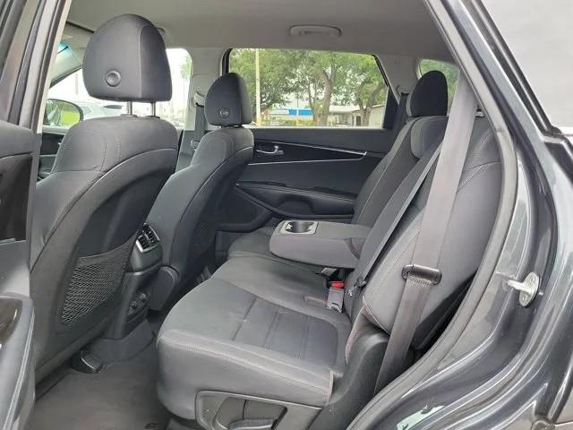 Kia Sorento LX FWD 2020