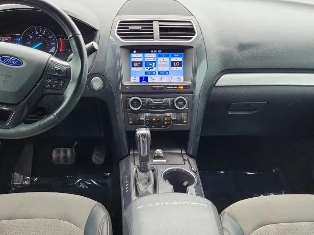 Ford Explorer XLT FWD 2017