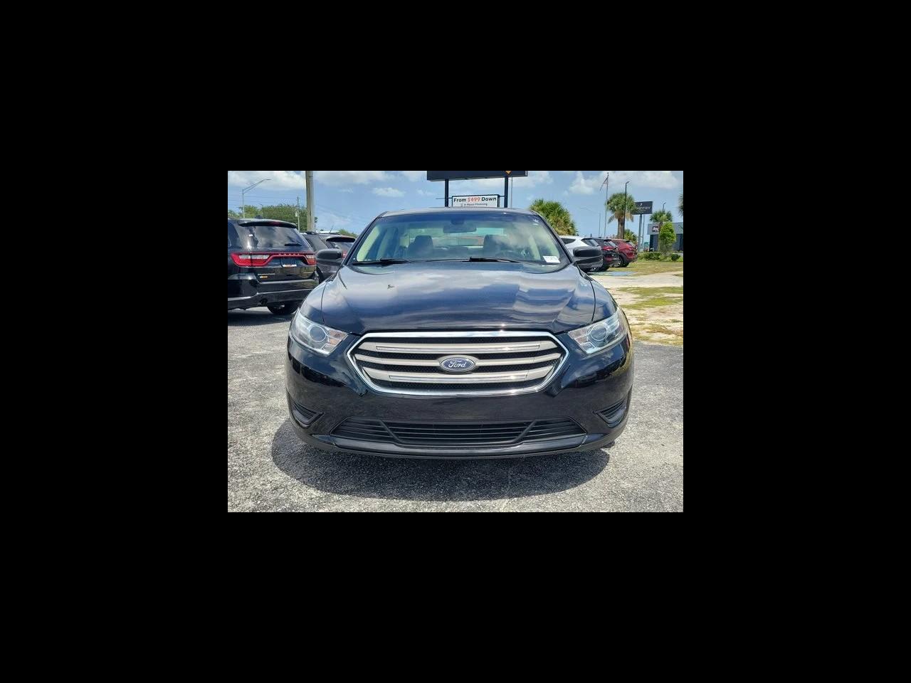 Ford Taurus SE FWD 2019