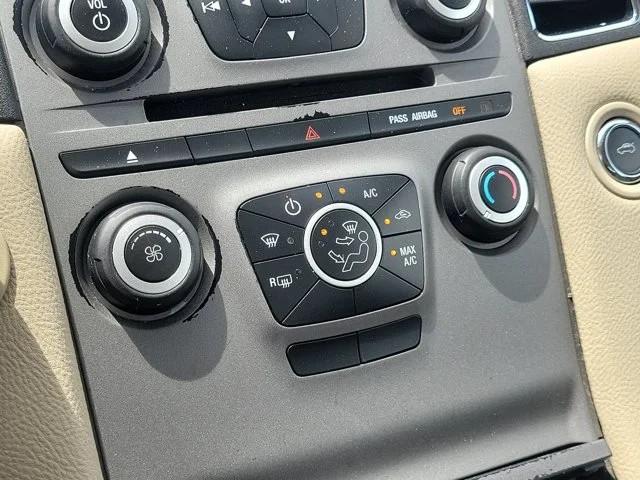 Ford Taurus SE FWD 2019