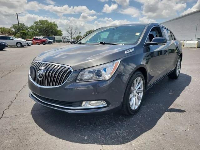 Buick LaCrosse 4dr Sdn Leather FWD 2016