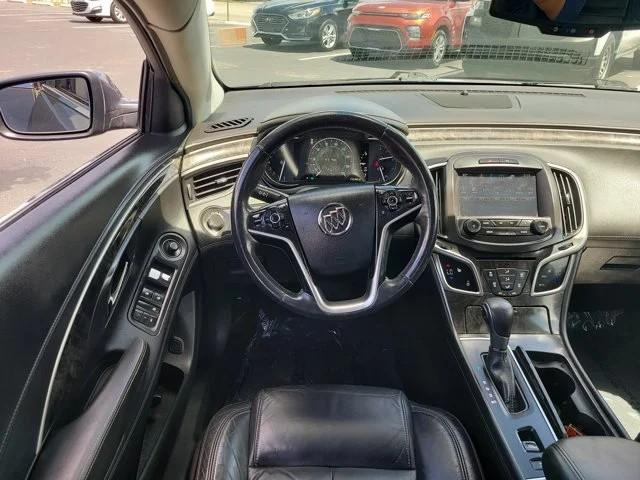 Buick LaCrosse 4dr Sdn Leather FWD 2016