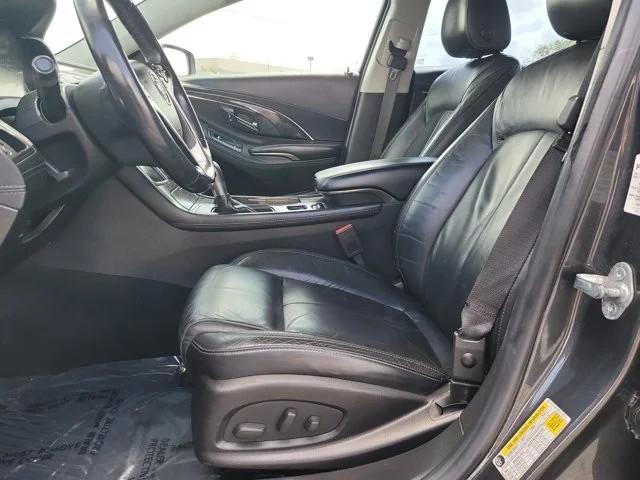 Buick LaCrosse 4dr Sdn Leather FWD 2016
