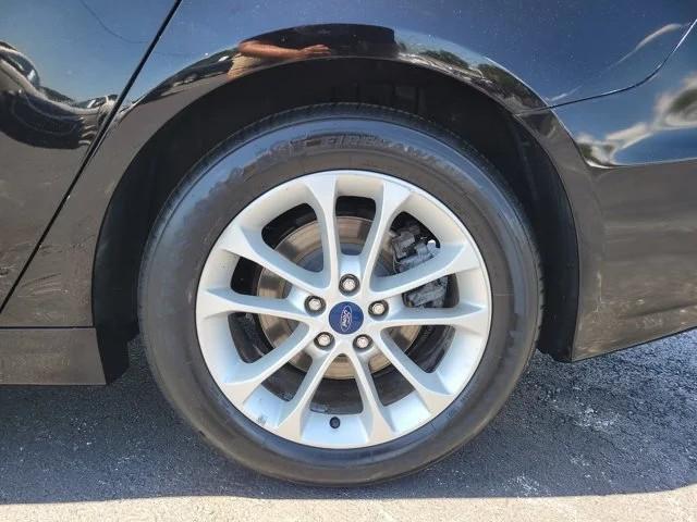 Ford Fusion SE FWD 2019