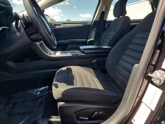 Ford Fusion SE FWD 2019