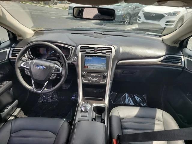 Ford Fusion SE FWD 2017