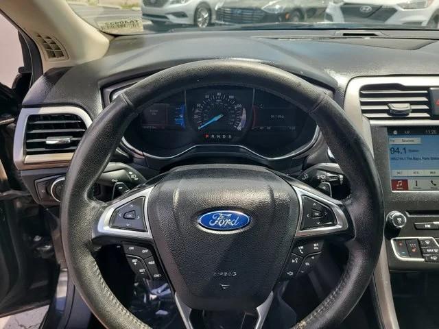 Ford Fusion SE FWD 2017