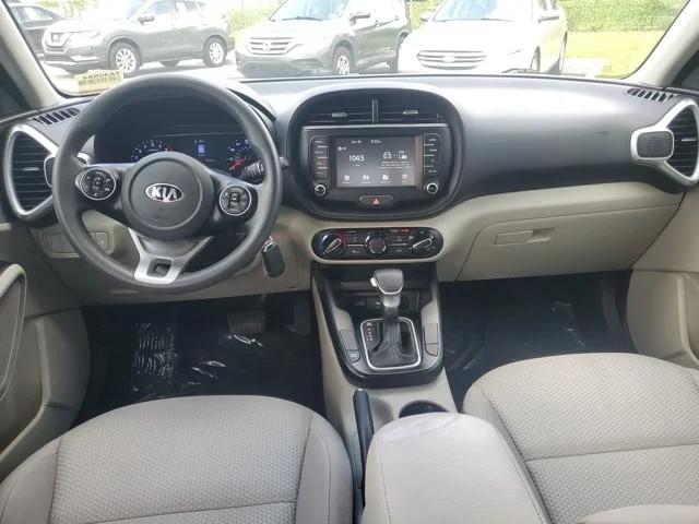 Kia Soul LX IVT 2020