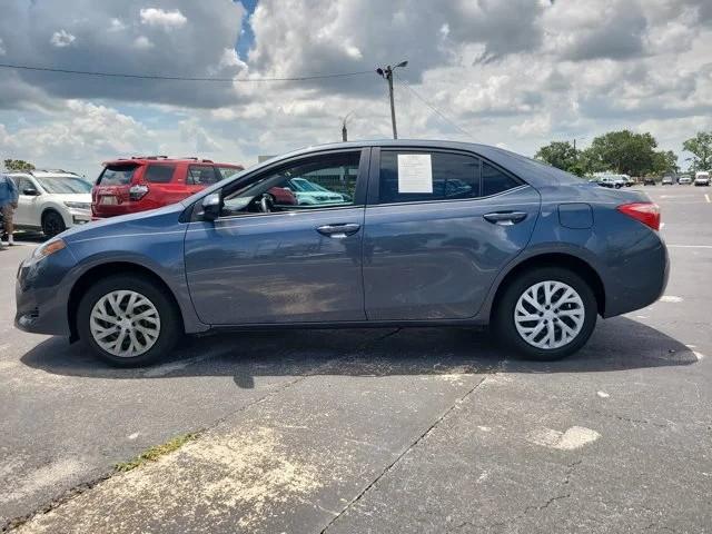 Toyota Corolla XLE CVT (Natl) 2018