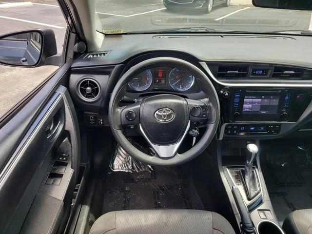 Toyota Corolla XLE CVT (Natl) 2018