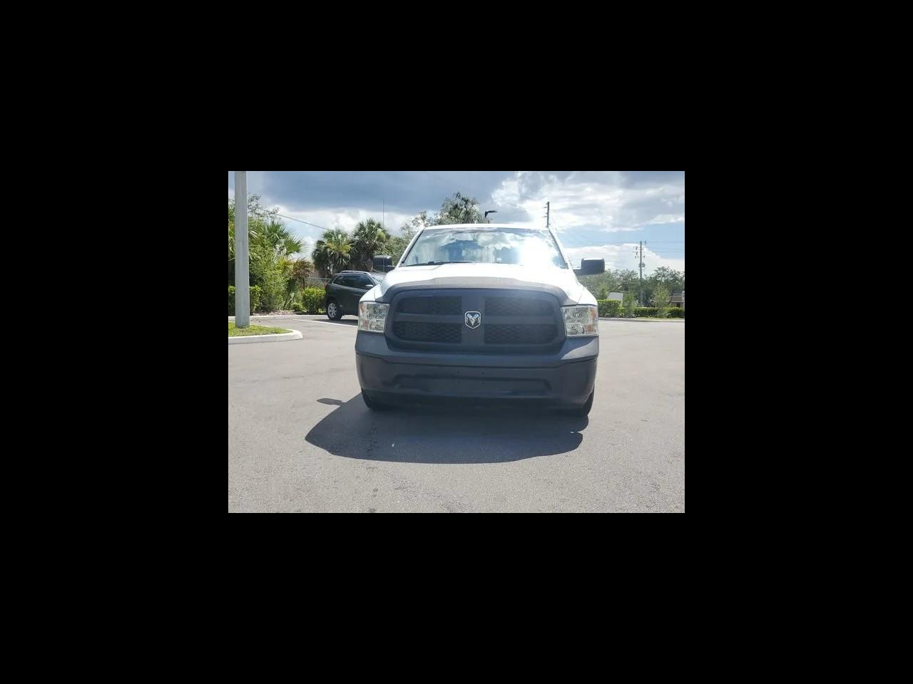 RAM 1500 Tradesman 4x2 Quad Cab 6'4" Box 2017