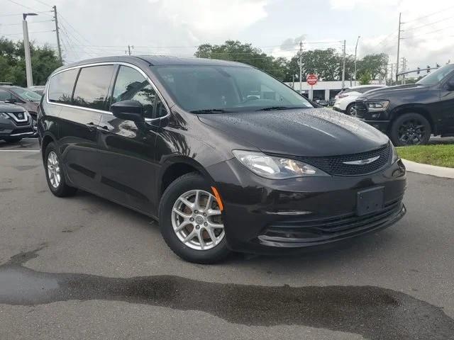 Chrysler Pacifica Touring FWD 2017