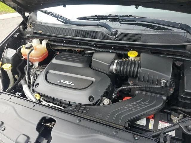 Chrysler Pacifica Touring FWD 2017