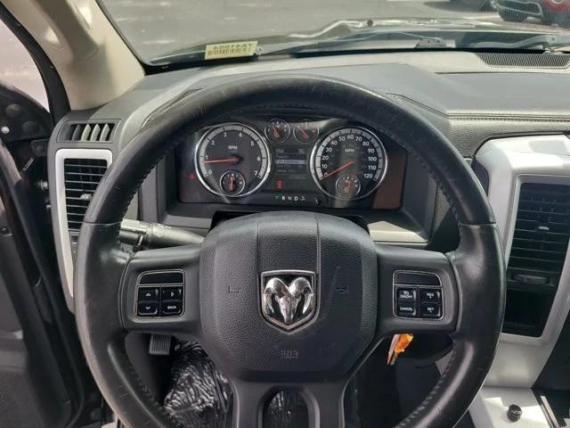 RAM 1500 2WD Crew Cab 140.5" Sport 2012