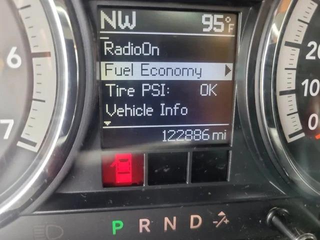 RAM 1500 2WD Crew Cab 140.5" Sport 2012