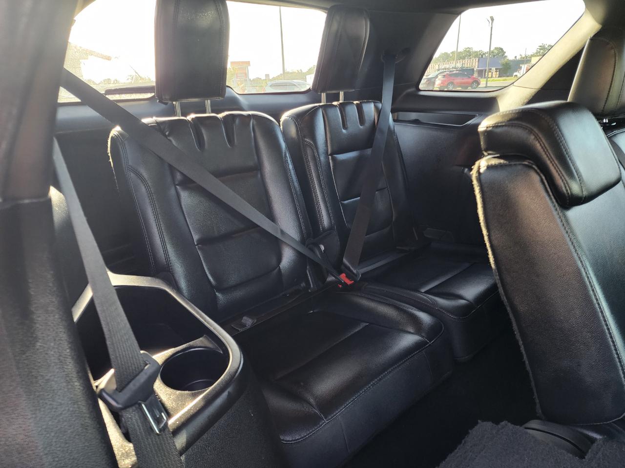 Ford Explorer XLT FWD 2017