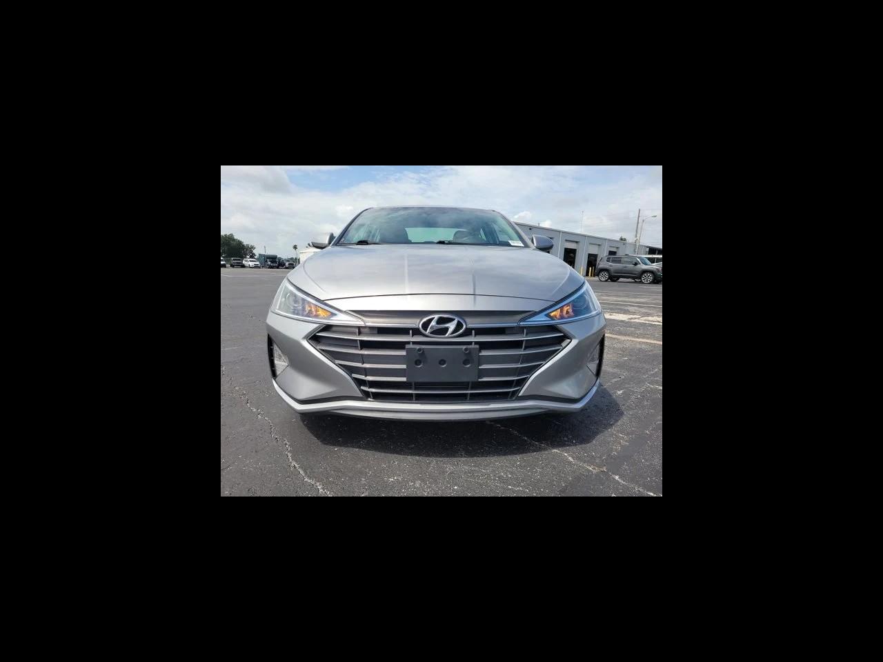 Hyundai Elantra SEL IVT 2020