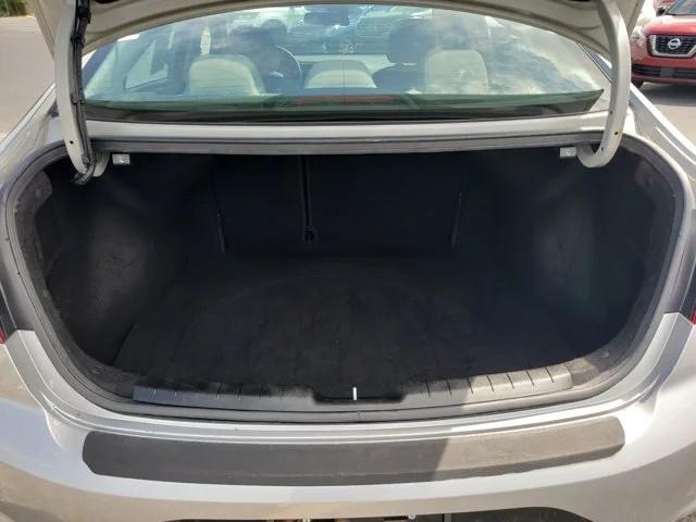 Hyundai Elantra SEL IVT 2020