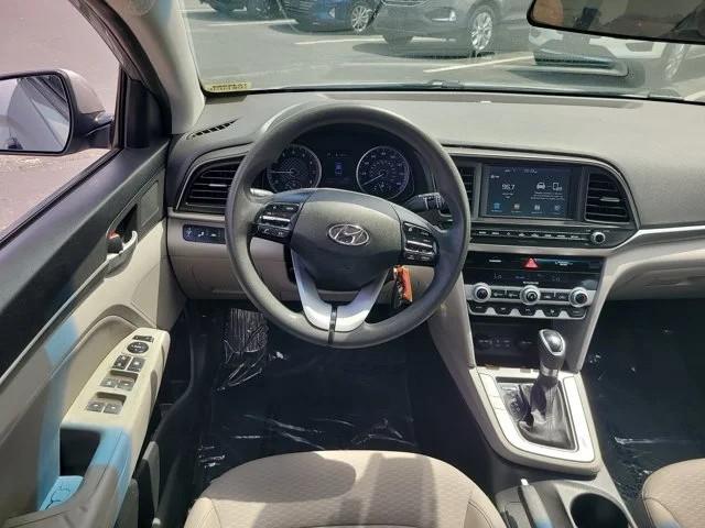 Hyundai Elantra SEL IVT 2020