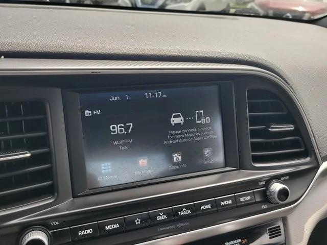 Hyundai Elantra SEL IVT 2020