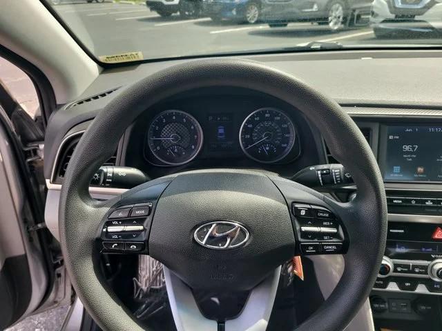 Hyundai Elantra SEL IVT 2020