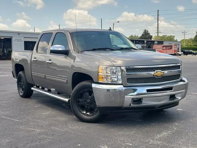 Chevrolet Silverado 1500 2WD Crew Cab 143.5" LT 2013