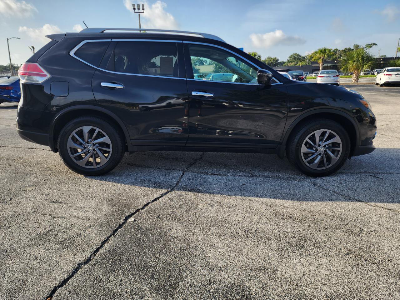 Nissan Rogue FWD 4dr SL 2016