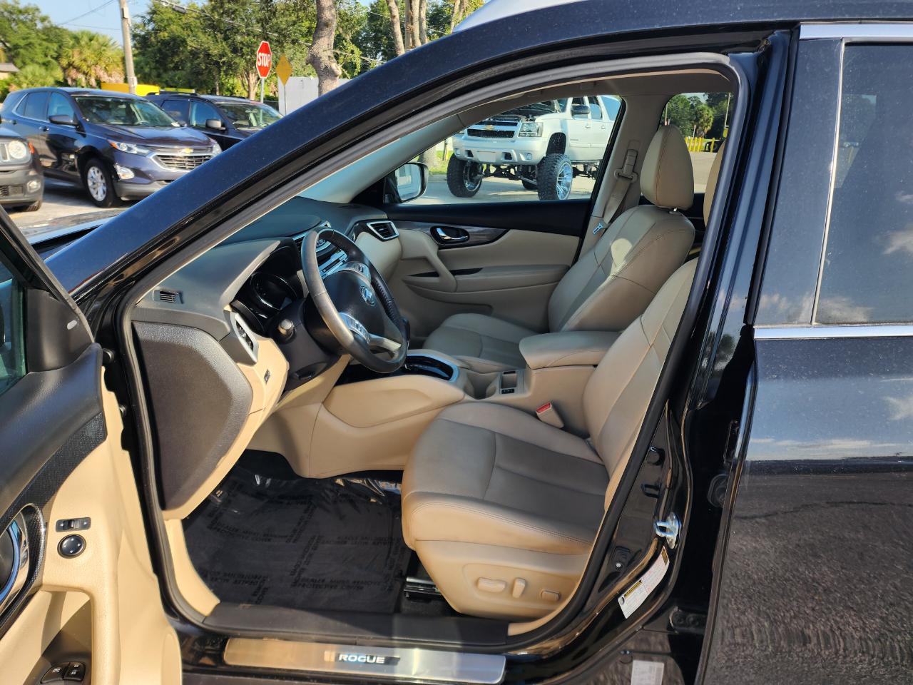 Nissan Rogue FWD 4dr SL 2016