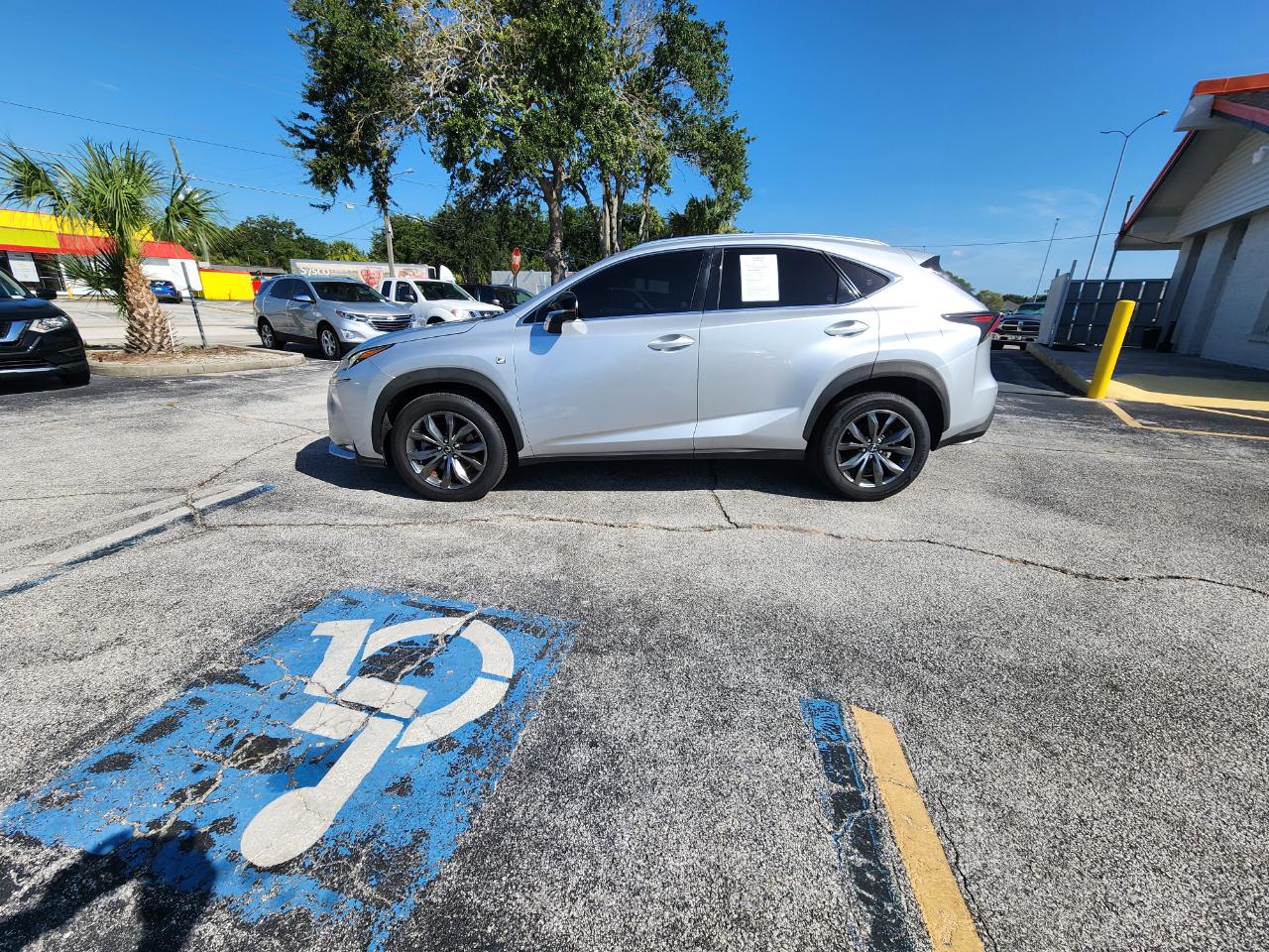 Lexus NX 200t FWD 4dr 2015