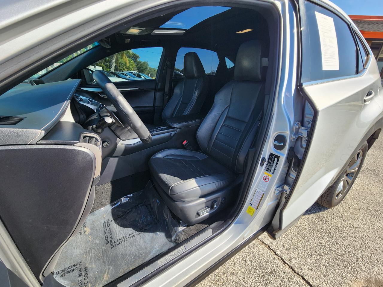 Lexus NX 200t FWD 4dr 2015
